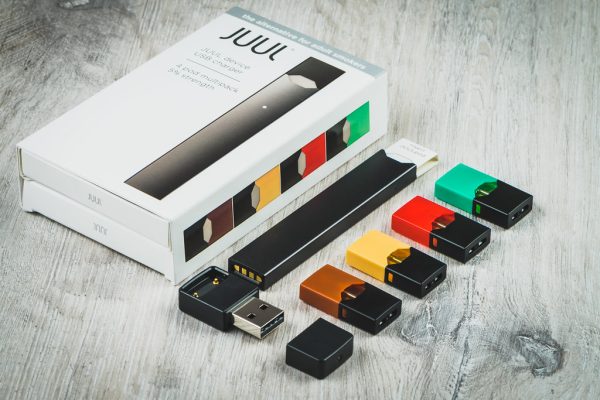 JUUL device kit with pods — JUUL-compatible pods reality guide