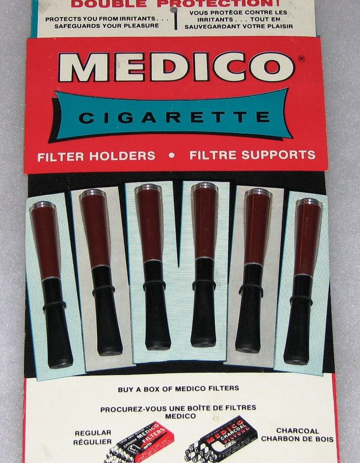 Vintage filter holder store display — best cigarette tubes guide