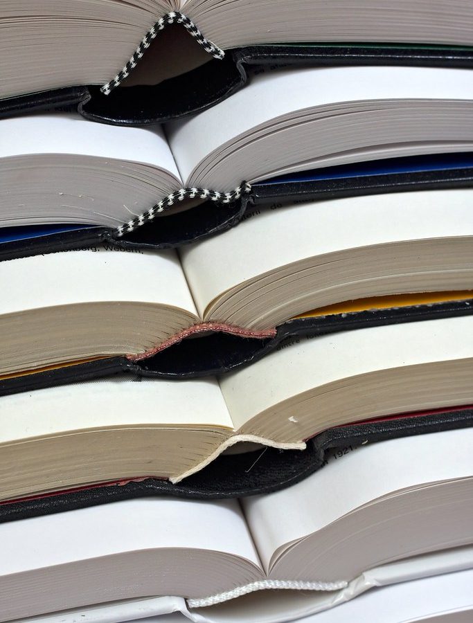 Open book pages — the complete RYO and tobacco glossary